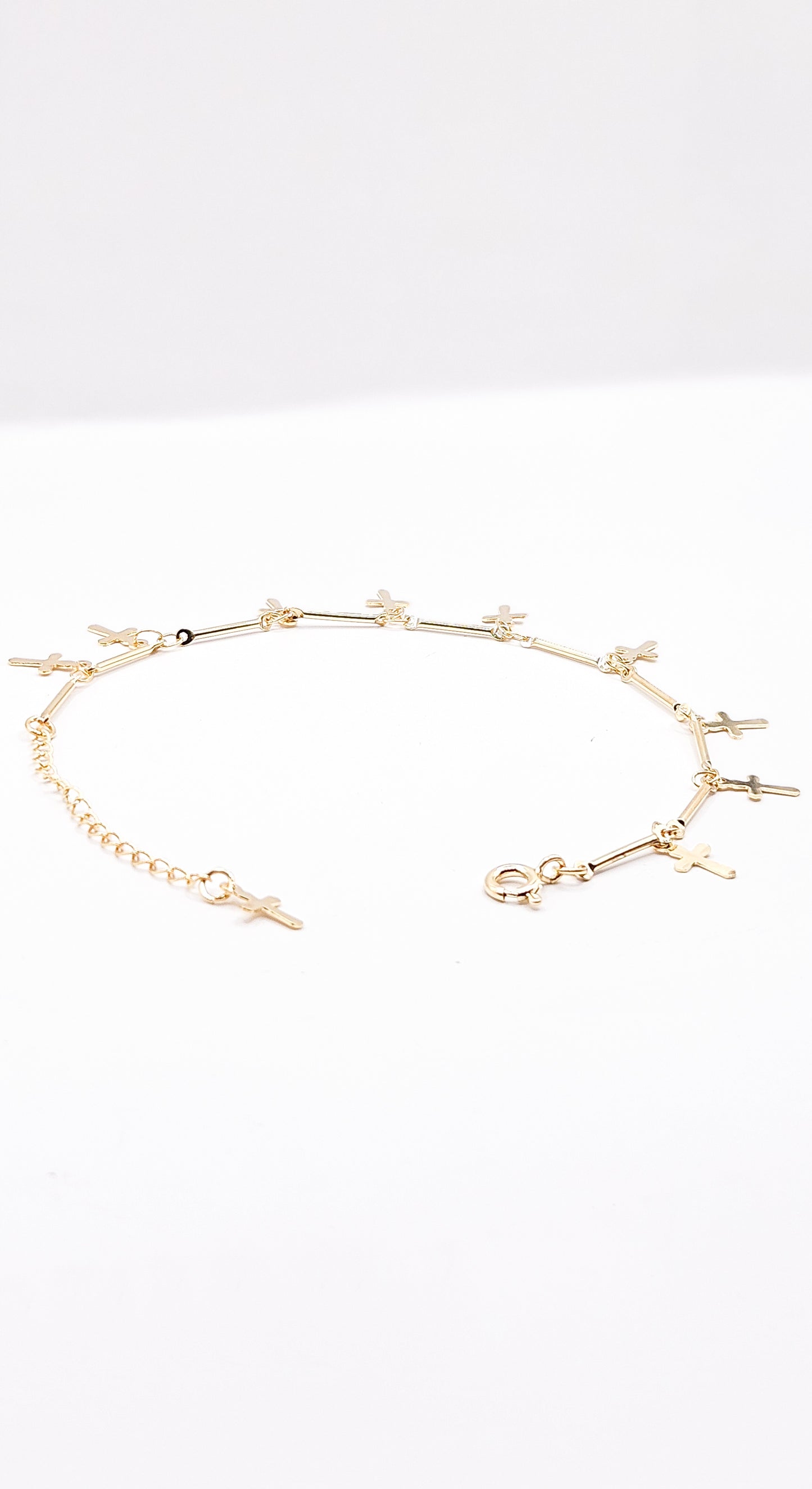 Pulseira em Cruz