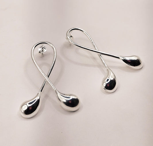 Brinco Anatômico Gota Prata